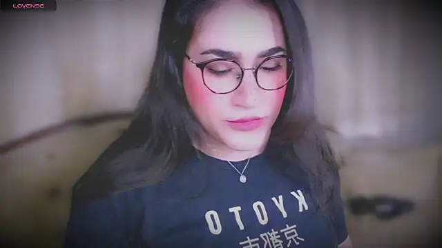 Snapshot of MERA_arab chatting on February 2025 11:55:02 PM MERA arab online show from February 2025 11:55:02 PM