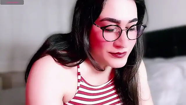 Snapshot of MERA_arab chatting on March 2025 10:38:02 PM MERA arab online show from March 2025 10:38:02 PM