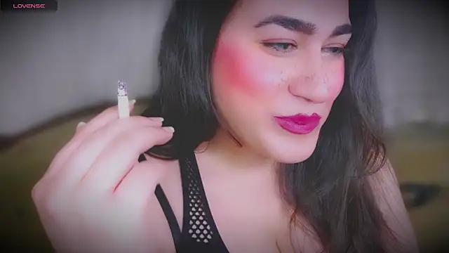 Snapshot of MERA_arab chatting on February 2025 10:48:01 PM MERA arab online show from February 2025 10:48:01 PM