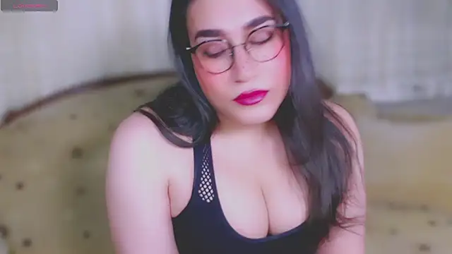 Snapshot of MERA_arab chatting on September 2025 08:05:02 PM MERA arab online show from September 2025 08:05:02 PM