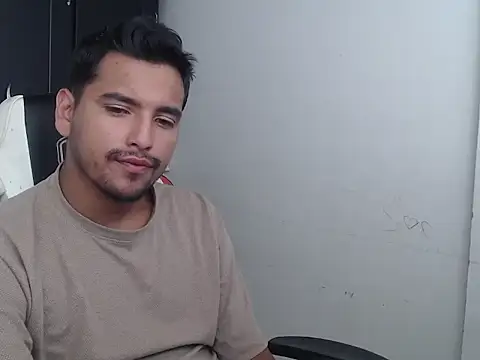 kylian 07 online show from February 2026 06:30:02 PM