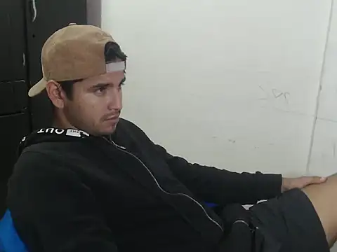 kylian 07 online show from November 2025 02:15:01 AM