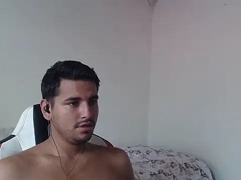 kylian 07 online show from March 2026 05:10:02 PM