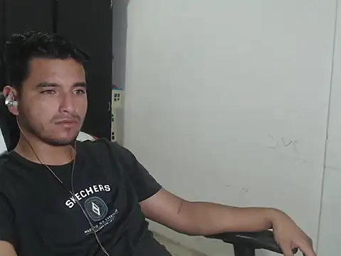 kylian 07 online show from December 2025 02:49:01 AM