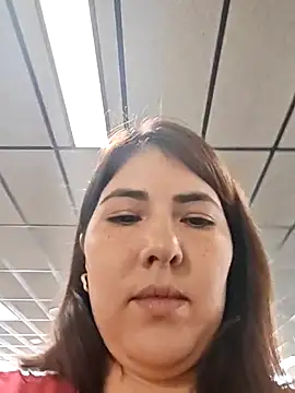 Snapshot of mady_gigi chatting on March 2025 12:33:02 PM mady gigi online show from March 2025 12:33:02 PM