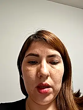 Snapshot of mady_gigi chatting on February 2025 06:35:02 PM mady gigi online show from February 2025 06:35:02 PM