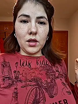 Snapshot of mady_gigi chatting on February 2025 05:29:01 PM mady gigi online show from February 2025 05:29:01 PM