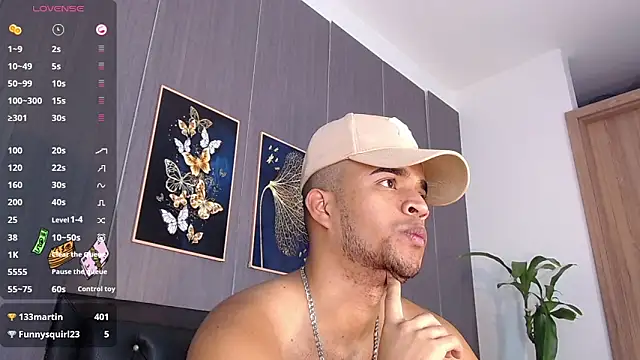 Snapshot of Bigcock_21cm_ chatting on March 2025 11:12:02 PM Bigcock 21cm  online show from March 2025 11:12:02 PM