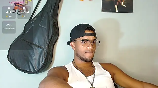 Bigcock 21cm  online show from November 2025 07:03:01 PM