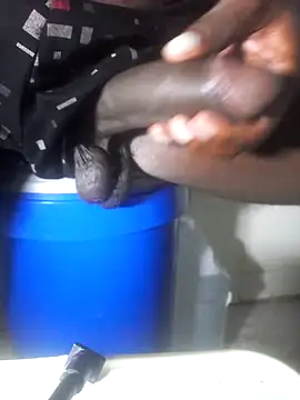 BigBlacBoyD online show from February 2026 09:45:01 PM