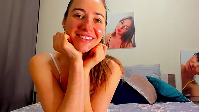 Snapshot of Squishy_Goddess chatting on March 2026 01:50:02 AM Squishy Goddess online show from March 2026 01:50:02 AM