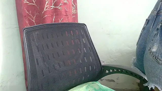 sweet-alia online show from January 2026 02:53:01 PM