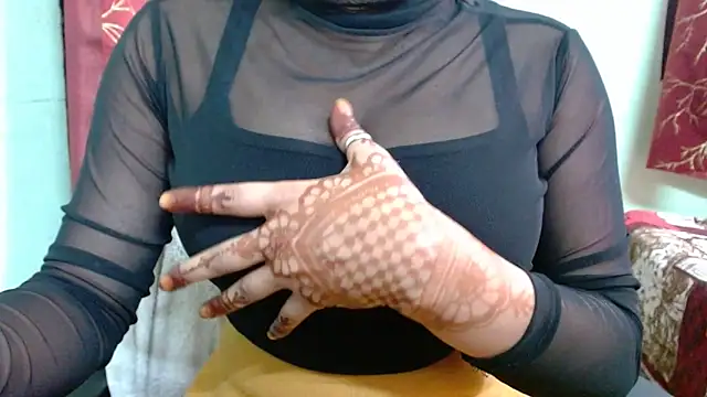 sweet-alia online show from March 2026 12:09:02 PM