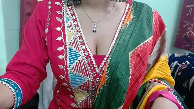 sweet-alia online show from February 2026 10:16:01 AM