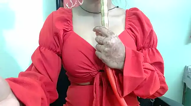 sweet-alia online show from March 2025 01:08:01 PM