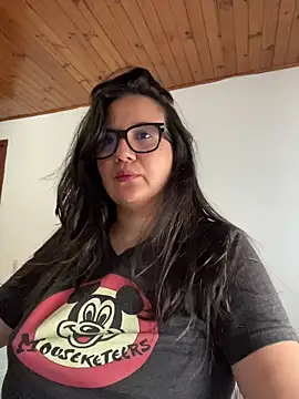 Snapshot of SWEETLILY18 chatting on July 2026 12:44:02 PM SWEETLILY18 online show from July 2026 12:44:02 PM