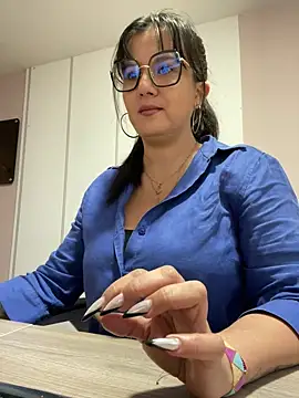 SWEETLILY18 online show from February 2025 11:21:02 AM