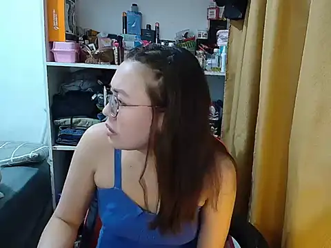 crizzybel online show from December 2025 06:18:02 AM