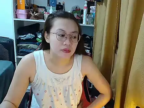 crizzybel online show from December 2025 05:42:02 AM