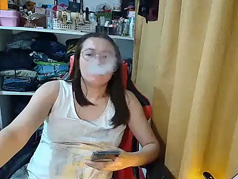 crizzybel online show from December 2025 03:05:02 PM