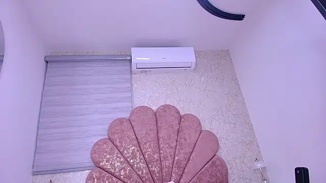 leon gaby online show from February 2026 07:25:01 PM