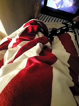 Snapshot of MWM49 chatting on September 2025 06:52:01 PM MWM49 online show from September 2025 06:52:01 PM