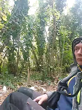 Snapshot of MWM49 chatting on October 2025 02:39:01 PM MWM49 online show from October 2025 02:39:01 PM