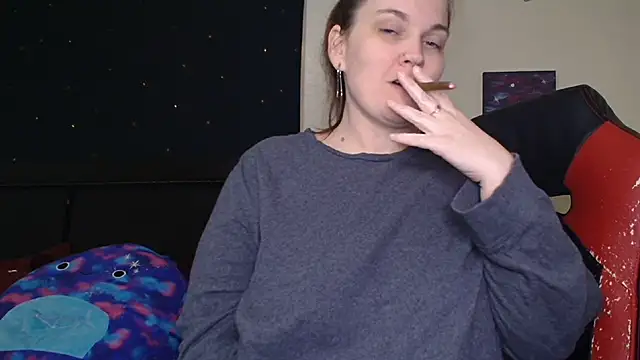 ToxicLilly online show from October 2025 07:43:01 AM