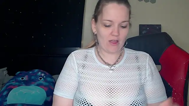 ToxicLilly online show from January 2025 09:26:01 AM