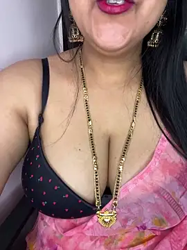 Zoya Varma004 online show from February 2026 06:22:01 AM