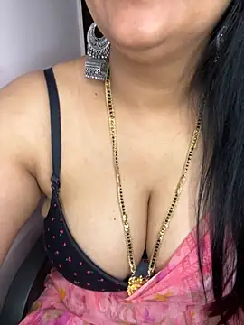 Zoya Varma004 online show from February 2026 10:03:02 AM