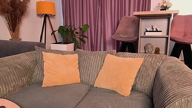 MayaCroft online show from April 2026 09:27:02 AM