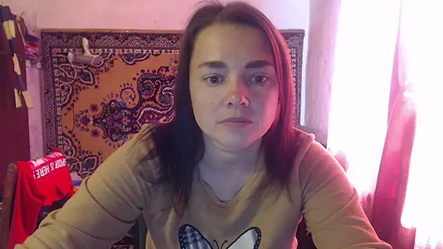 Snapshot of AlisaLaDiva chatting on September 2025 07:25:01 AM AlisaLaDiva online show from September 2025 07:25:01 AM