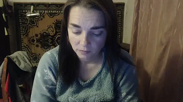 Snapshot of AlisaLaDiva chatting on October 2025 08:32:02 PM AlisaLaDiva online show from October 2025 08:32:02 PM