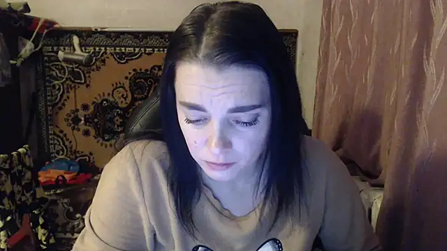 Snapshot of AlisaLaDiva chatting on December 2024 09:39:01 PM AlisaLaDiva online show from December 2024 09:39:01 PM