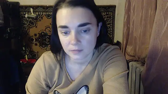 Snapshot of AlisaLaDiva chatting on January 2025 10:01:01 PM AlisaLaDiva online show from January 2025 10:01:01 PM