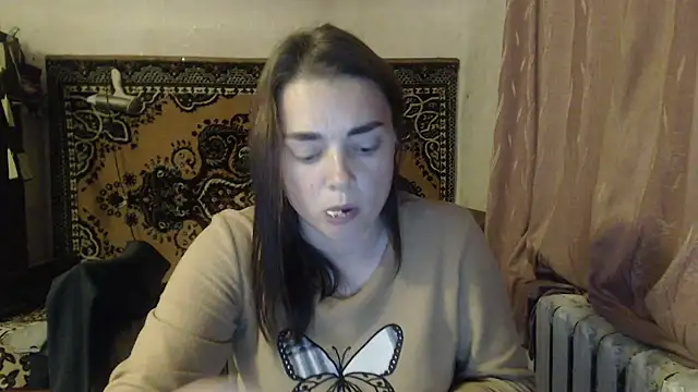 Snapshot of AlisaLaDiva chatting on October 2025 07:59:01 PM AlisaLaDiva online show from October 2025 07:59:01 PM