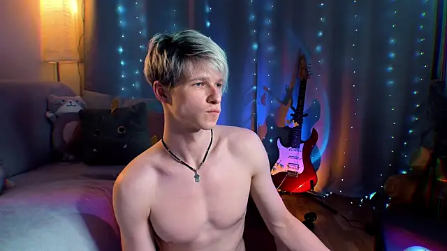 Breston Sweet online show from February 2026 09:02:02 PM