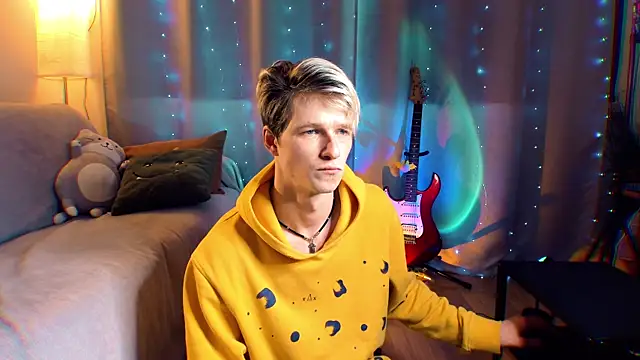 Breston Sweet online show from March 2026 02:24:01 PM