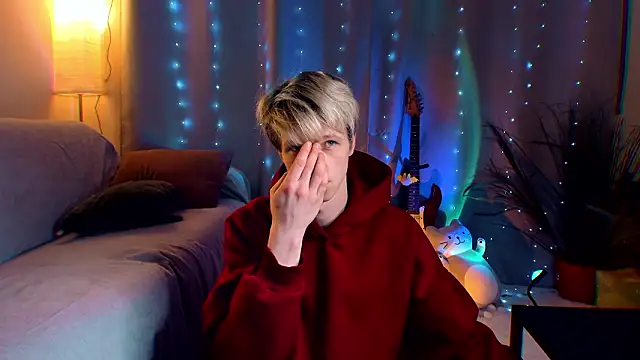 Breston Sweet online show from March 2026 06:06:02 PM