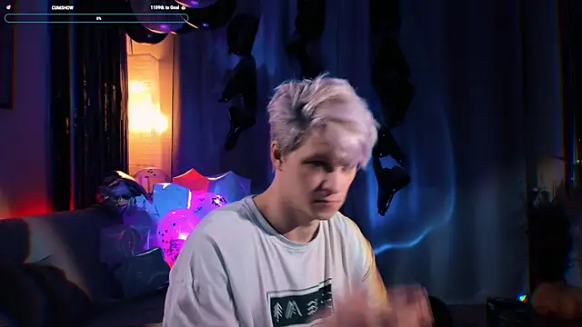 Breston Sweet online show from November 2025 06:46:02 AM