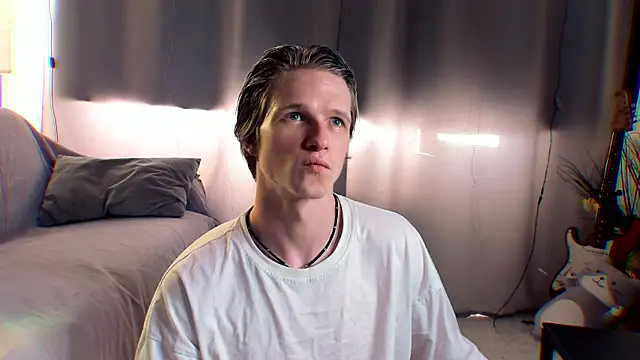 Snapshot of Breston_Sweet chatting on June 2026 05:00:01 PM Breston Sweet online show from June 2026 05:00:01 PM