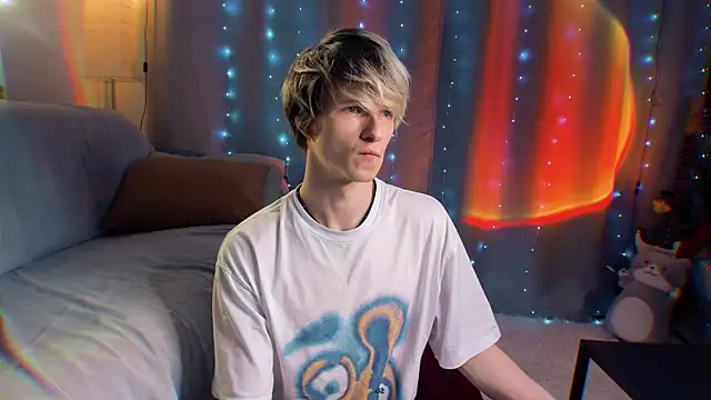 Breston Sweet online show from June 2026 11:26:02 PM