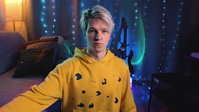 Breston Sweet online show from January 2026 03:30:01 PM