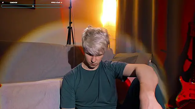 Breston Sweet online show from October 2025 08:19:01 PM