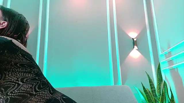 isa kiss online show from February 2026 12:51:02 PM