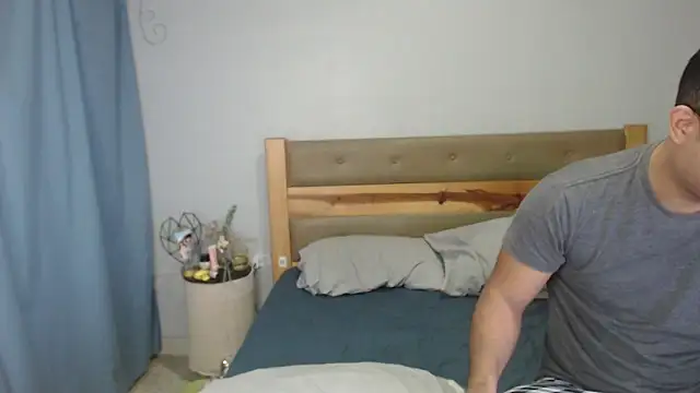 couplesex ve online show from October 2025 12:13:02 PM