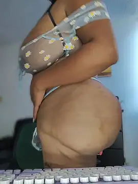 zafiro sex  online show from March 2026 08:13:01 PM