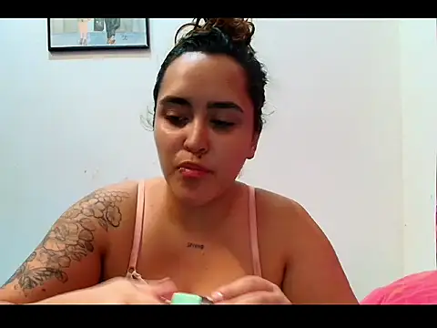 Snapshot of Karol_naughty chatting on May 2026 02:24:02 PM Karol naughty online show from May 2026 02:24:02 PM