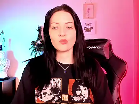 Snapshot of MelroseStrip chatting on February 2026 09:25:02 PM MelroseStrip online show from February 2026 09:25:02 PM